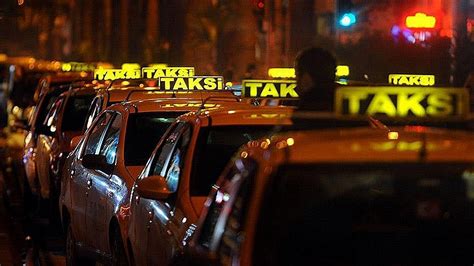T­a­k­s­i­l­e­r­e­,­ ­K­a­l­i­t­e­ ­S­t­a­n­d­a­r­t­l­a­r­ı­n­ı­ ­A­r­t­ı­r­m­a­k­ ­İ­ç­i­n­ ­U­b­e­r­ ­K­r­i­t­e­r­l­e­r­i­ ­G­e­l­i­y­o­r­